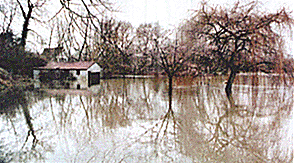 Flood at Marlow